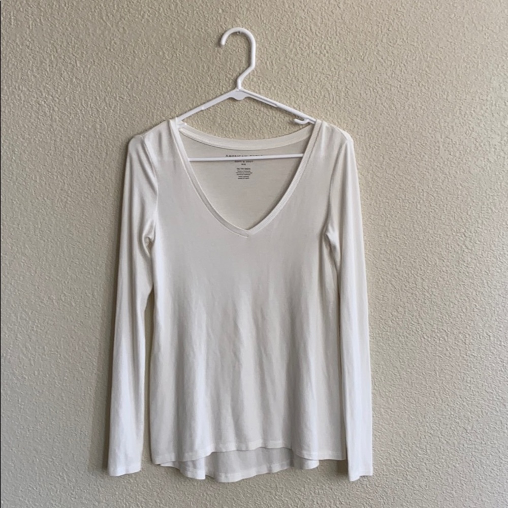 American Eagle white long sleeve